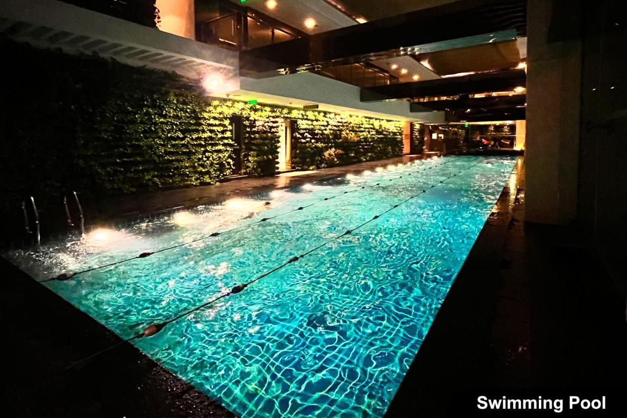 The Gramercy Residences Manila Eksteriør billede